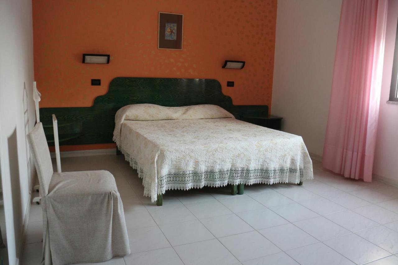 Hotel Mater Mediterranea Senorbi ภายนอก รูปภาพ