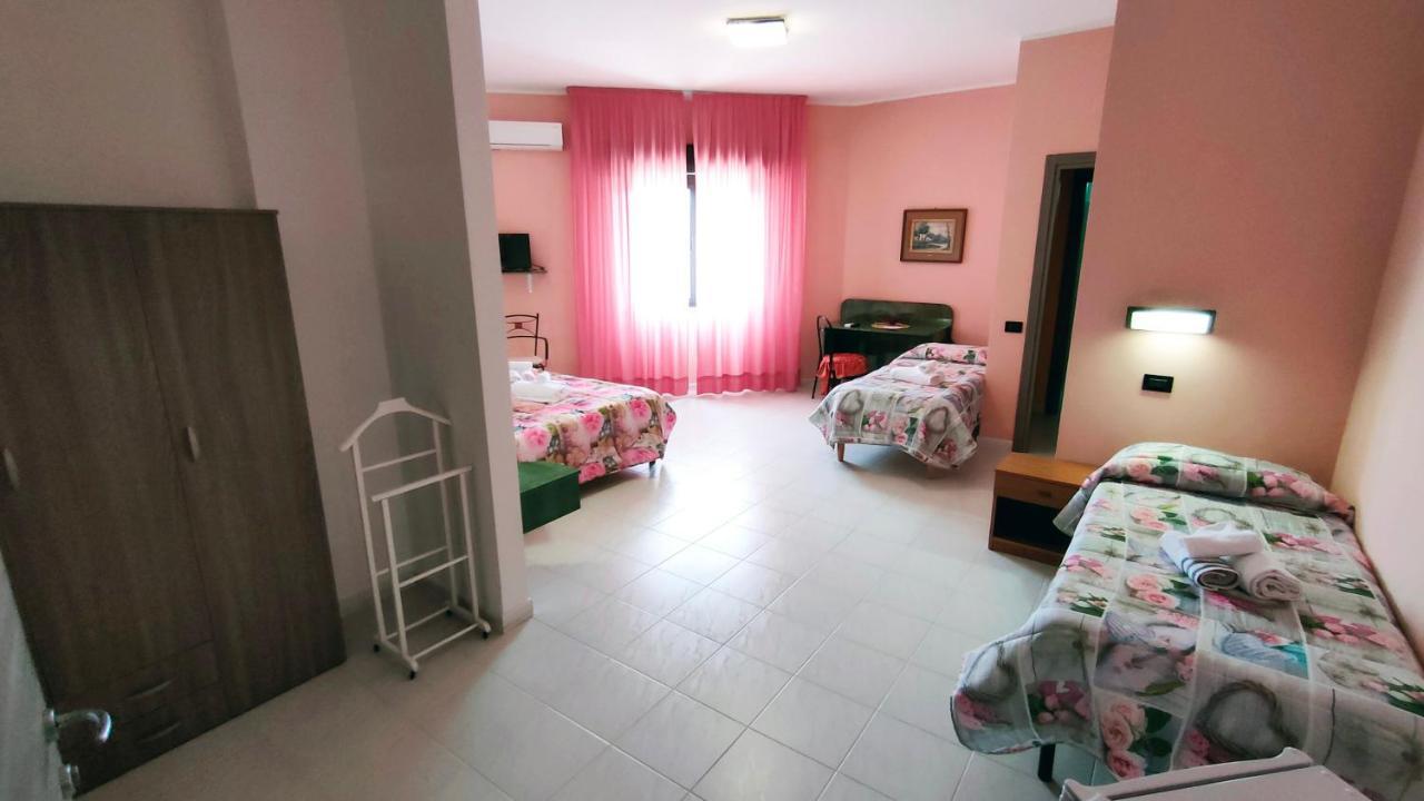 Hotel Mater Mediterranea Senorbi ภายนอก รูปภาพ