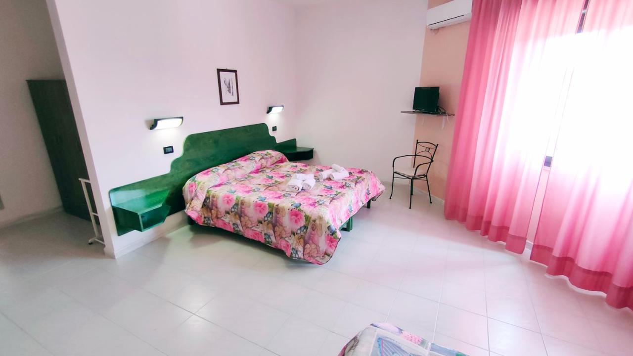 Hotel Mater Mediterranea Senorbi ภายนอก รูปภาพ