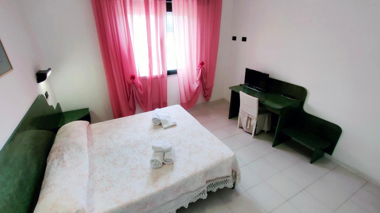 Hotel Mater Mediterranea Senorbi ภายนอก รูปภาพ